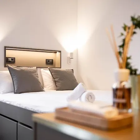Tonina Studio: Center Apartment *